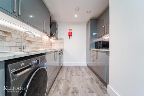 27 bed, 24 bath Block of Apartments in Manchester - Photo 57