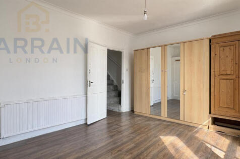 Ashford Rd, E6 House For Sale By Barrain London Es
