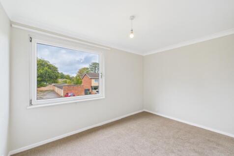 CAM02023G0-PR0176-STILL014