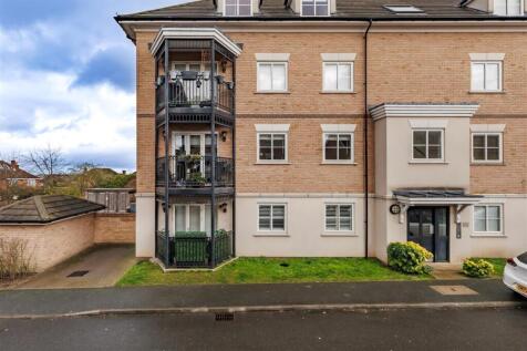 61 Buckingham Road (17).jpg