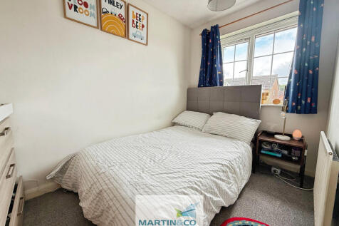 85253927--4239-B6...