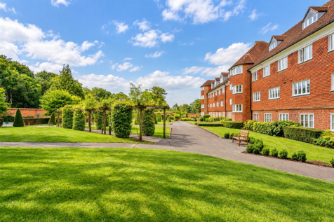 Sunny English Garden Courtyard and Apartments.png