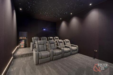 Dyke Road 77a - The One - 00012.jpg