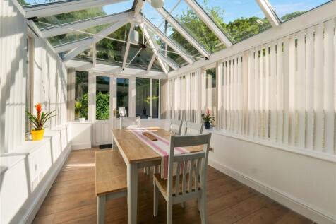 Dining Conservatory