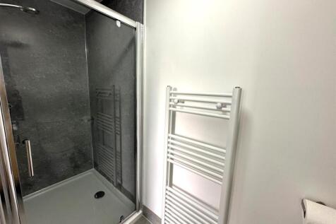 Shower room.jpg