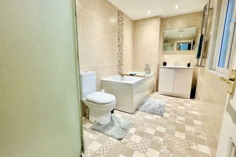 PHOTO-2024-12-05-21-23-29 (11).jpg