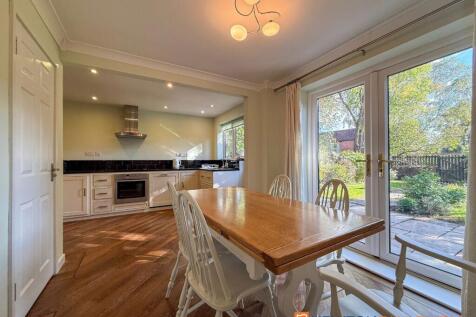 Dining Kitchen 1