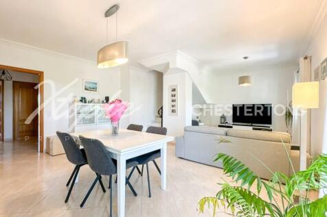 Almancil Centre 4 Bed Duplex Top Floor Apartment For Sale (4)