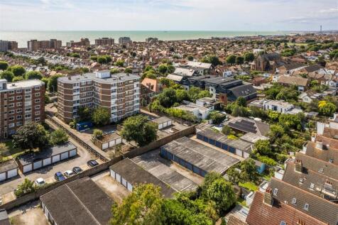 Rutland Court Garages-14.jpg