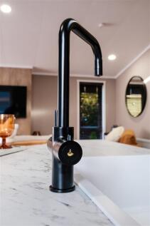 Kitchen - boiling hot water tap.jpg