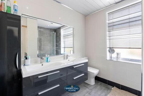 45 Arnold Ave (12 of 33).jpg