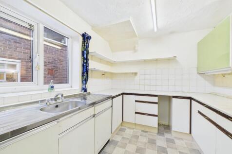 CAM02023G0-PR0175-STILL020