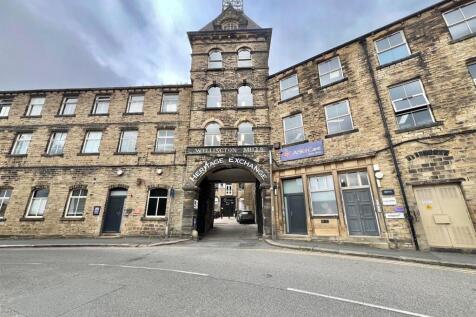 Bramleys Estate Agents - Heritage View - Lindley (