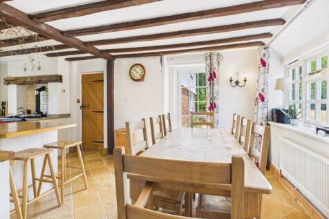 Dining &amp; kitchen 