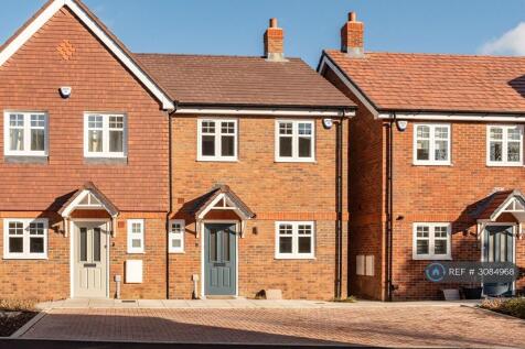 3 Bedroom Terraced in AL4 8FE