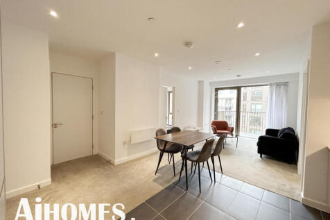 Welcome to this charming flat located at 4 Hulme Street, Salford, Manchester, with the postcode B75190LC. This delightful property offers a comfortable living space, perfect for individuals or small f