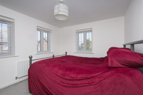 14 Kings Road, Ringmer, BN8 5FS (32).jpg