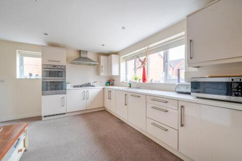 1327166-6-687f951532535