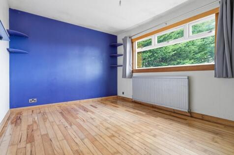 4 bed, 2 bath Detached Bungalow in Cardiff - Photo 22