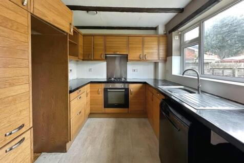 ef6ec7a3-WhatsApp 20Image 202025-08-06 20at 2015.4