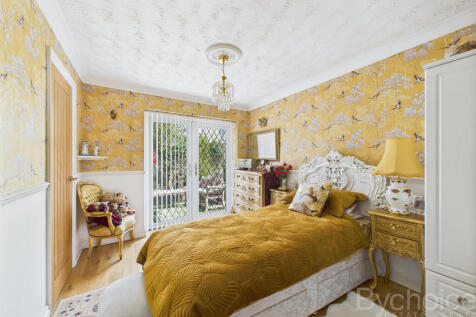 CAM05454G0-PR0043-STILL025