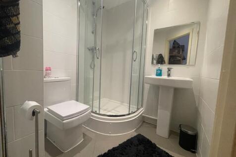 Ensuite.jpg