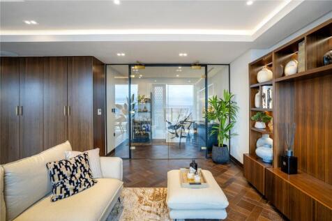 2 bed, 3 bath Penthouse in Manchester - Photo 13