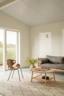 323358 - TRACTOR SHED Image B (c)Dave Watts.jpg