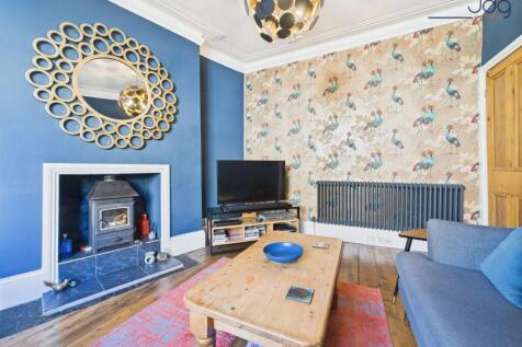 Cosy Lounge and Wood Burner