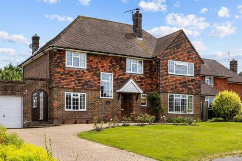 5 Warden Court-11.jpg