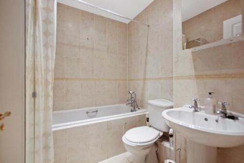 En-suite to master