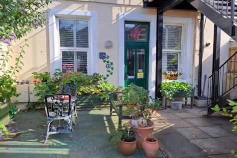 Front Entrance 2a Marine Parade.jpg