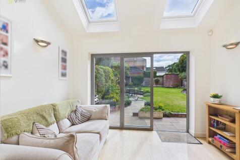 CAM03830G0-PR0216...