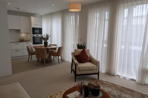 Dining / Kitchen