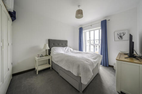 1326888-12-6880e3...