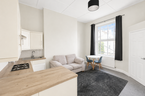 2 Bedroom House in TN37 6DJ