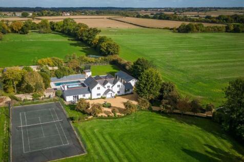 The cottage drone.jpg