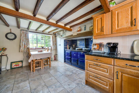 1353944-6-68c9acd...