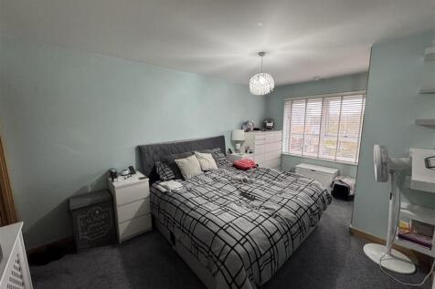 BEDROOM  679 MORELLO.jpeg