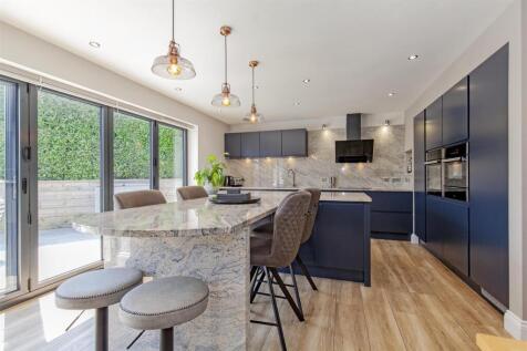 Marvellous Breakfasting Kitchen