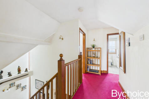 CAM05454G0-PR0090-STILL016