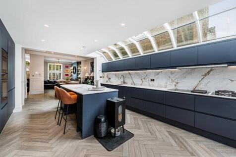 Kitchen 3