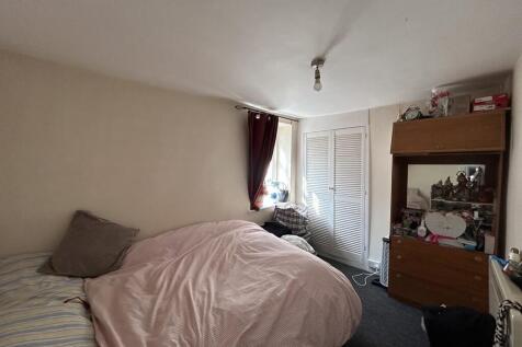 Flat 1 Bedroom