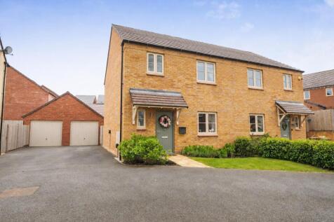 3 Greenfield Avenue, Lutterworth