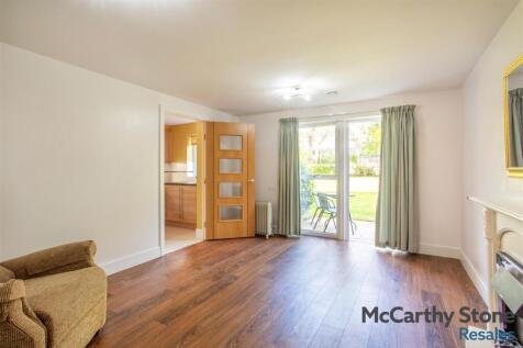 8688064-interior02.jpg