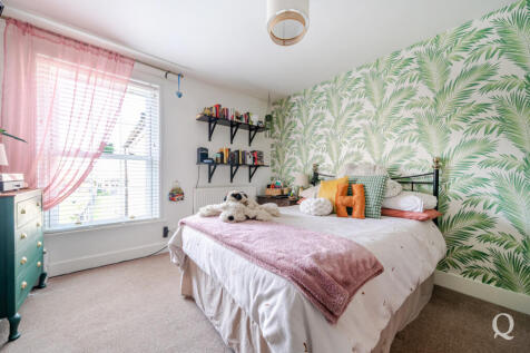 52aa7640-b2d2-469...