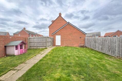 Rear garden view2