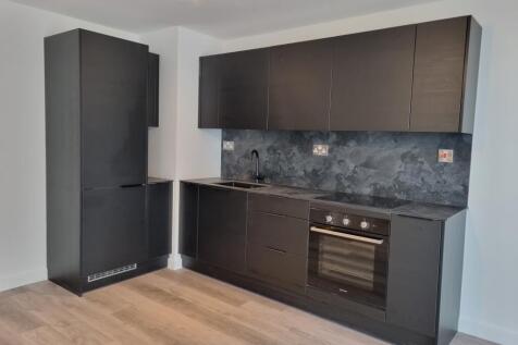 Kitchen (2)