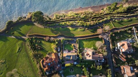 Pavings, Roundham Gardens, Paignton - Photograph 0