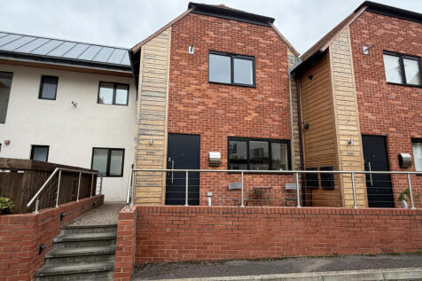 2 Bedroom Terraced for Sale